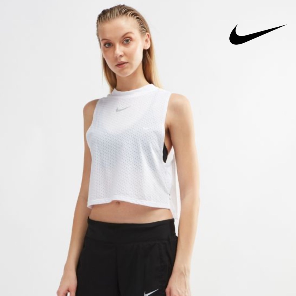 Nike | Tailwind Mesh Crop